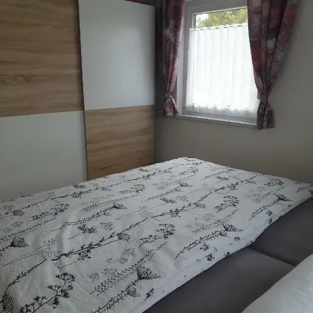 Apartment Ferienwohnung Regina *